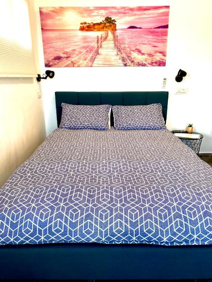 Sea View Cozy Apartment Haifa Kültér fotó