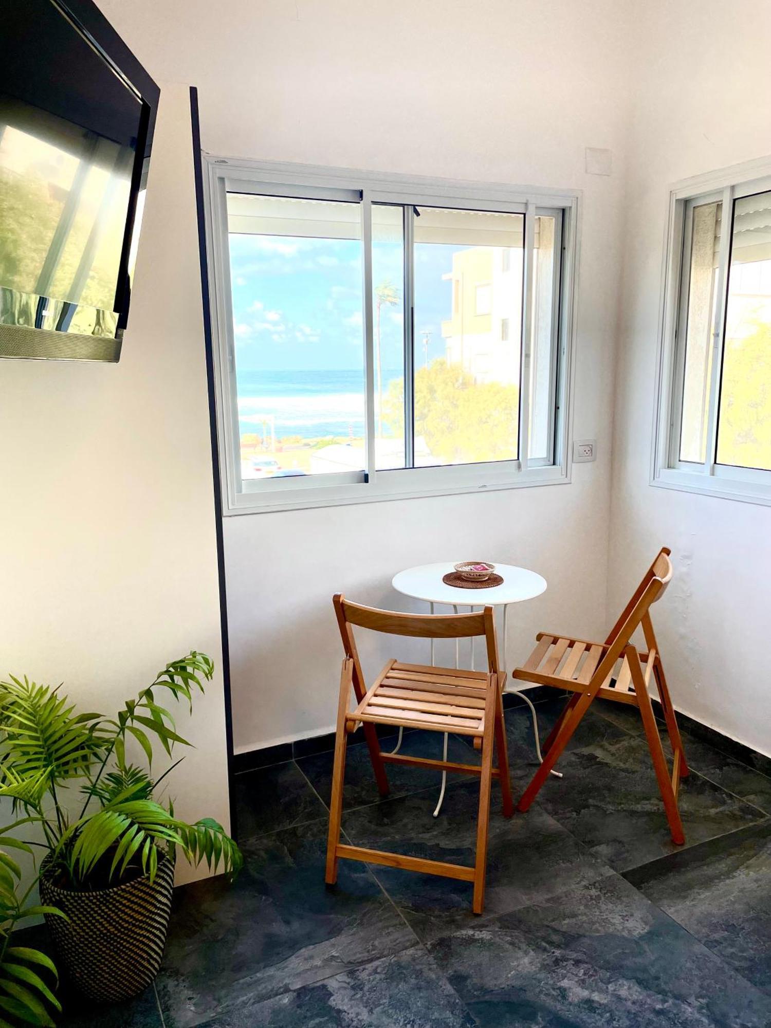 Sea View Cozy Apartment Haifa Kültér fotó