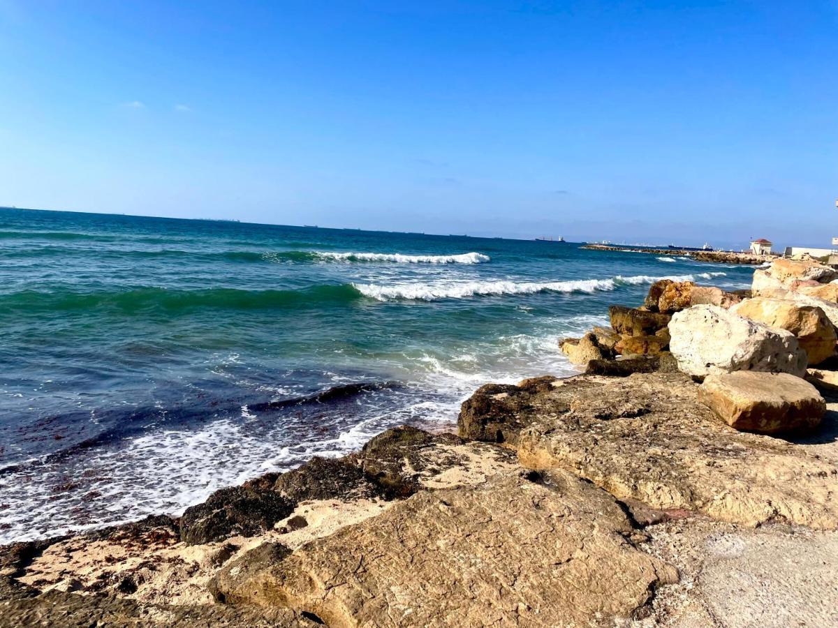 Sea View Cozy Apartment Haifa Kültér fotó